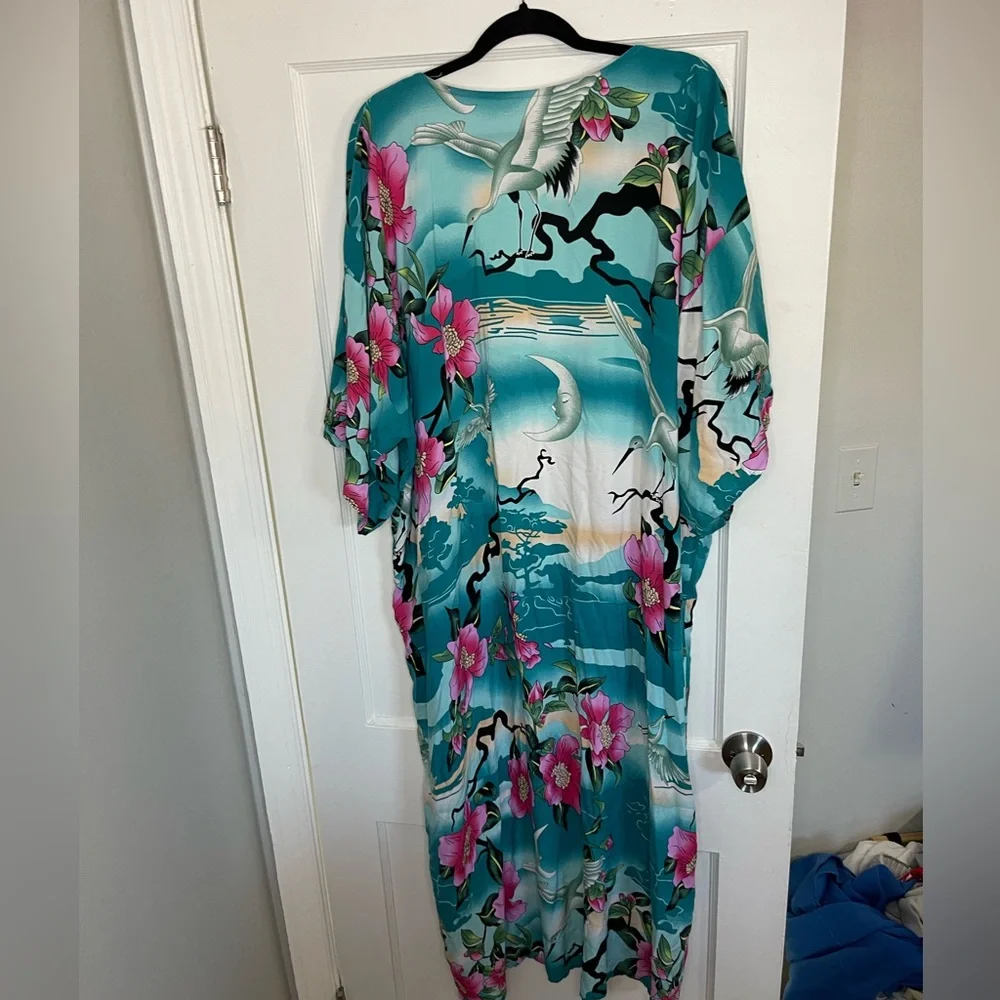 Floral Kimono Robe - Picture 2 of 4